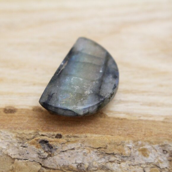 Labradorite Crystal 1/2 Moon Cabochon - Picture 7 of 13